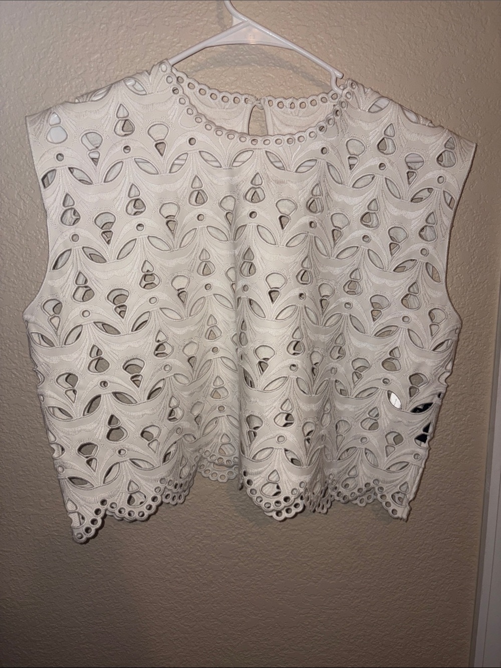 Beulah White Eyelet Sleeveless Camisole